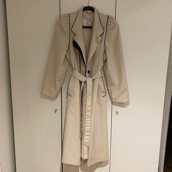 Long creme colored Ada trench coat - Picture 2 of 4